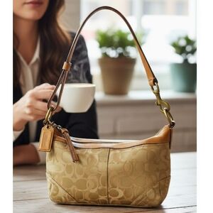 Coach Y2K Signature Tan and Brown Shoulder Bag EUC